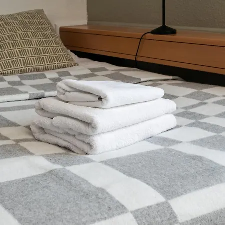 Apartamento Metro Ratusz Arsenal Designer By Bookinghost *