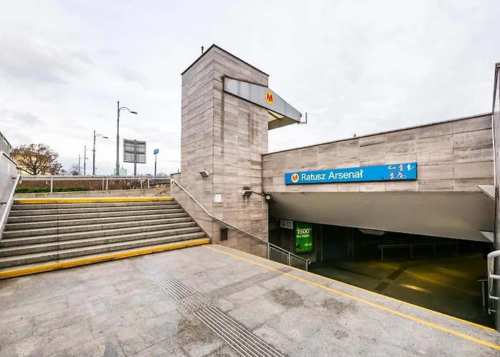 شقة Metro Ratusz Arsenal Designer By Bookinghost وارسو